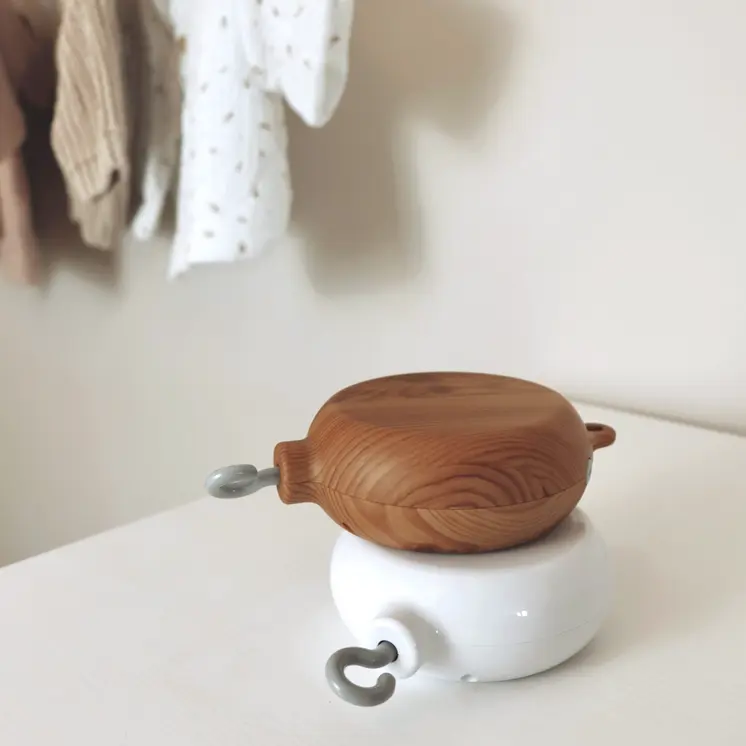 Battery music box for wooden mobile