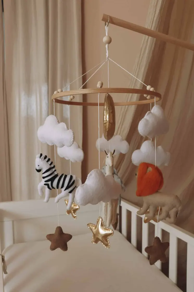 Complete set Handmade Safari baby mobile (Mobile + Arm + Box)
