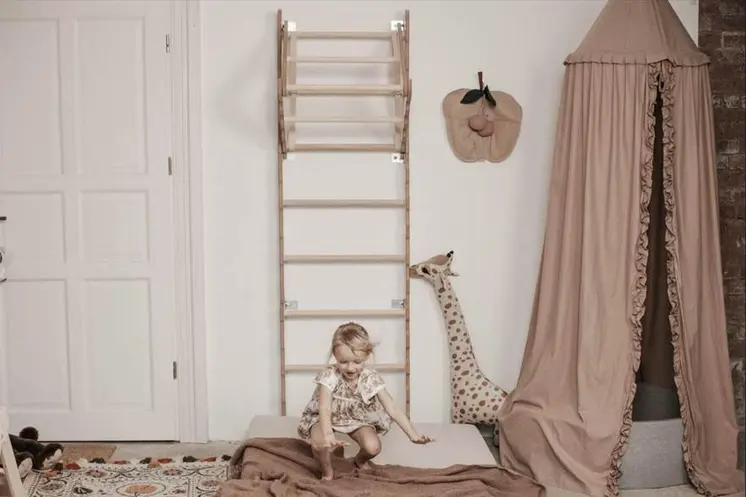 MAMOI® Klettergerüst Indoor, Sprossenwand für kinderzimmer, Turnringe kinder für klettern, Kletterwand und spielgeräte Yarnwood, Turngeräte mit Klimmzugstange für drinnen, Sportgeräte ab 3 jahre