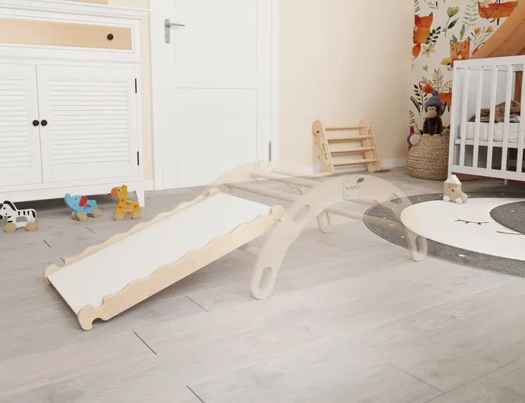 MAMOI® Nowoczesna zjeżdżalnia dla maluchów do trójkąta wspinaczkowego | zjeżdżalnia dla dzieci wewnątrz pomieszczeń scandi design | pochyła deska do drabinki naściennej z naturalnego drewna | 100% ECO | Made in EU