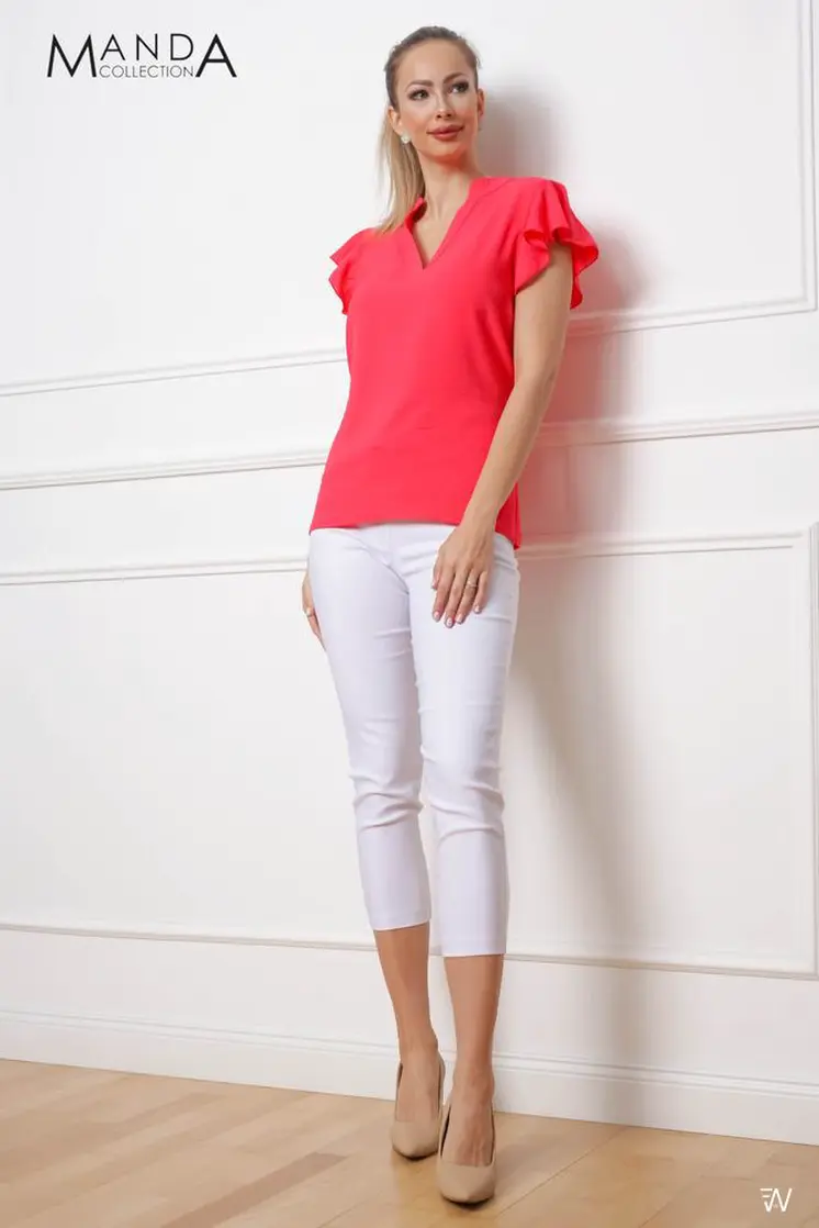 Coral top
