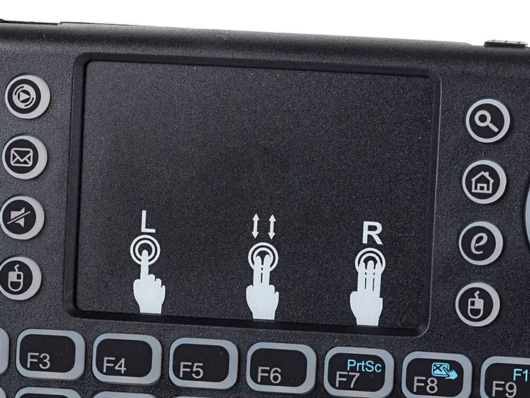 Vezeték nélküli mini billentyűzet (USB stick csatlakozás)