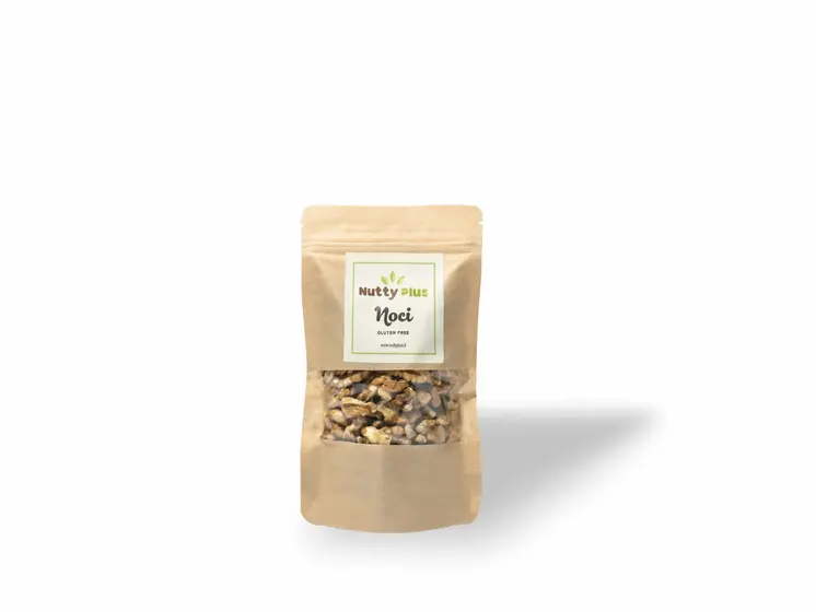 Shelled walnuts