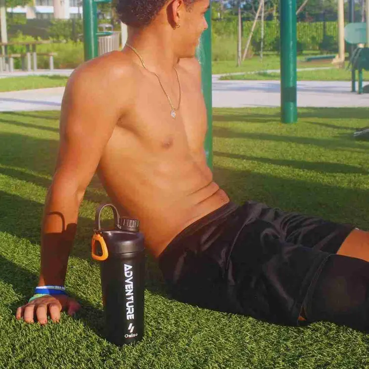 20/28 oz Insulated Adventurous Shaker Bottle