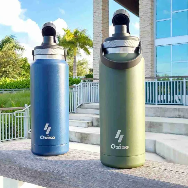 Ozizo M69 34oz 1000ml Insulated Bottle with Handle and Attached Cap