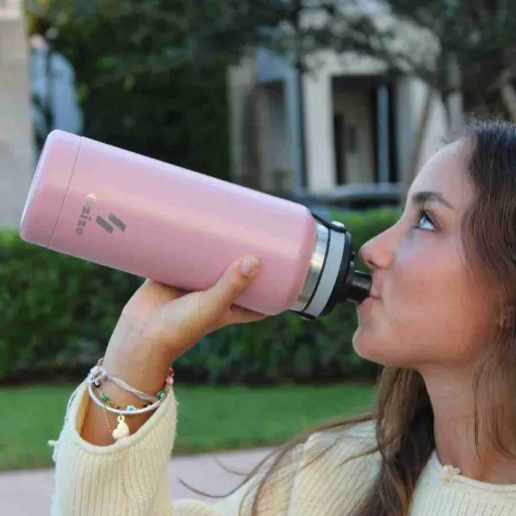 Ozizo M69 34oz 1000ml Insulated Bottle with Handle and Attached Cap