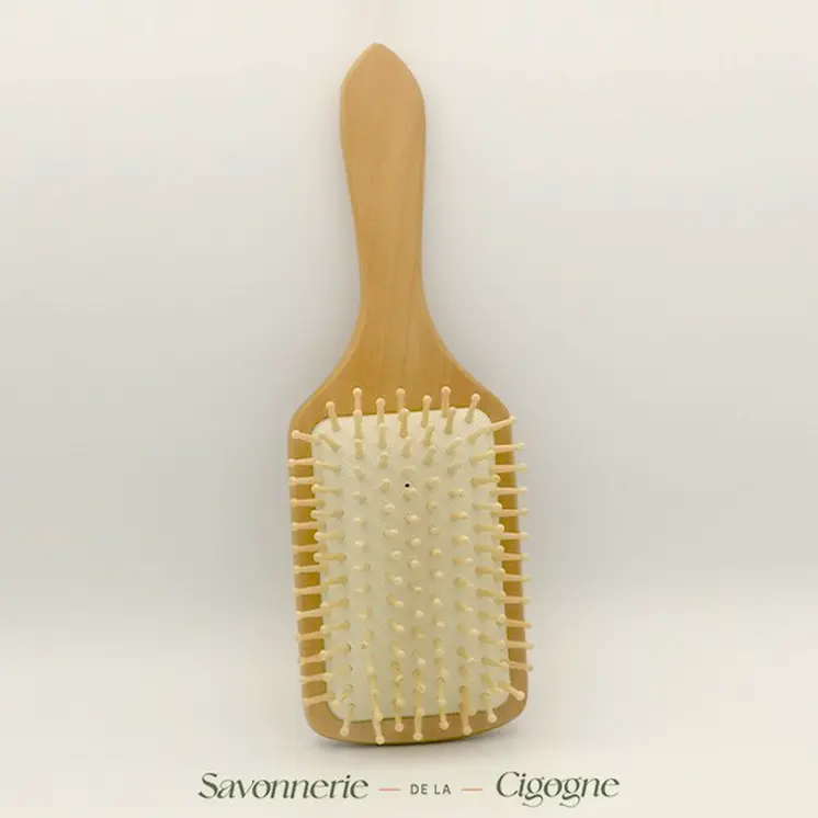 Brosse à cheveux large