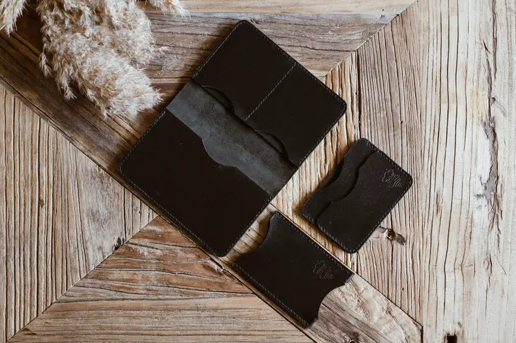 Card case - black cardholder