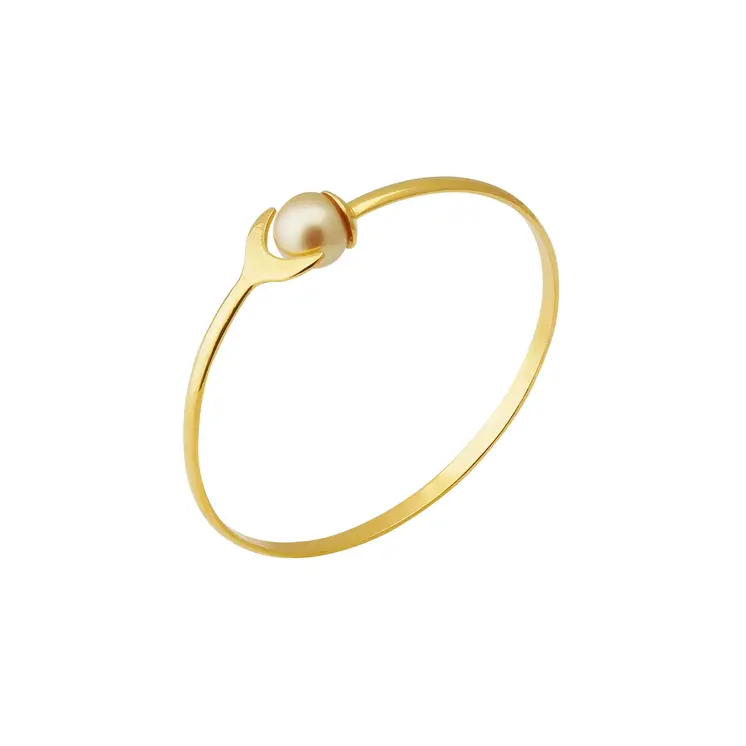 South Sea Golden Pearl 10.5-11.5 mm Adjustable Moon Bracelet