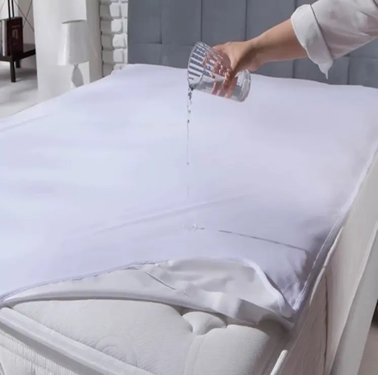 Matracvédő VÍZHATLAN Microfiber felső és poliuretán alsó rész, SAROKGUMIS 100x200 cm