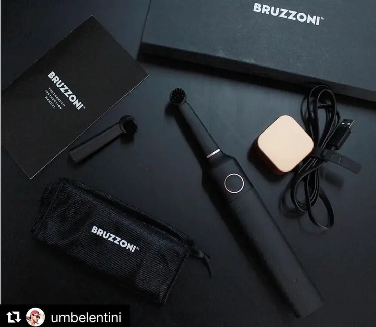 Bruzzoni exclusive toothbrush (black-rosegold)
