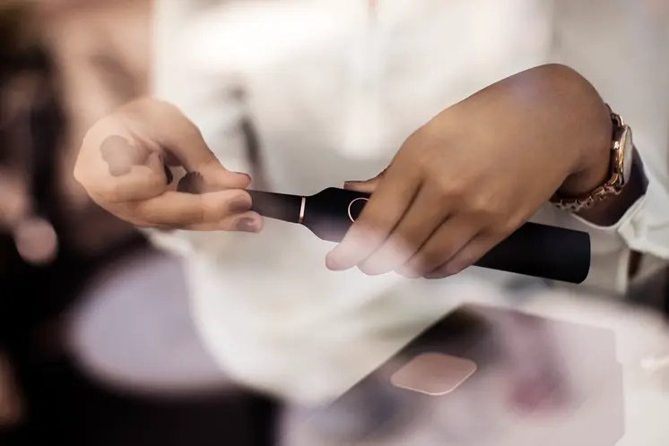 Bruzzoni exclusive toothbrush (black-rosegold)