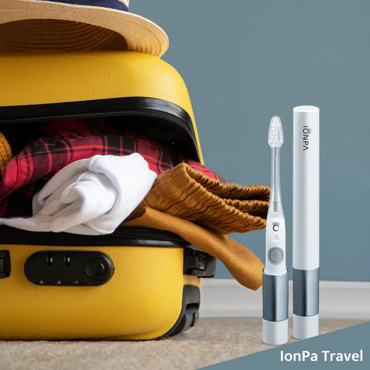 Ionickiss Ionpa Travel . Japanese portable toothbrush (white)