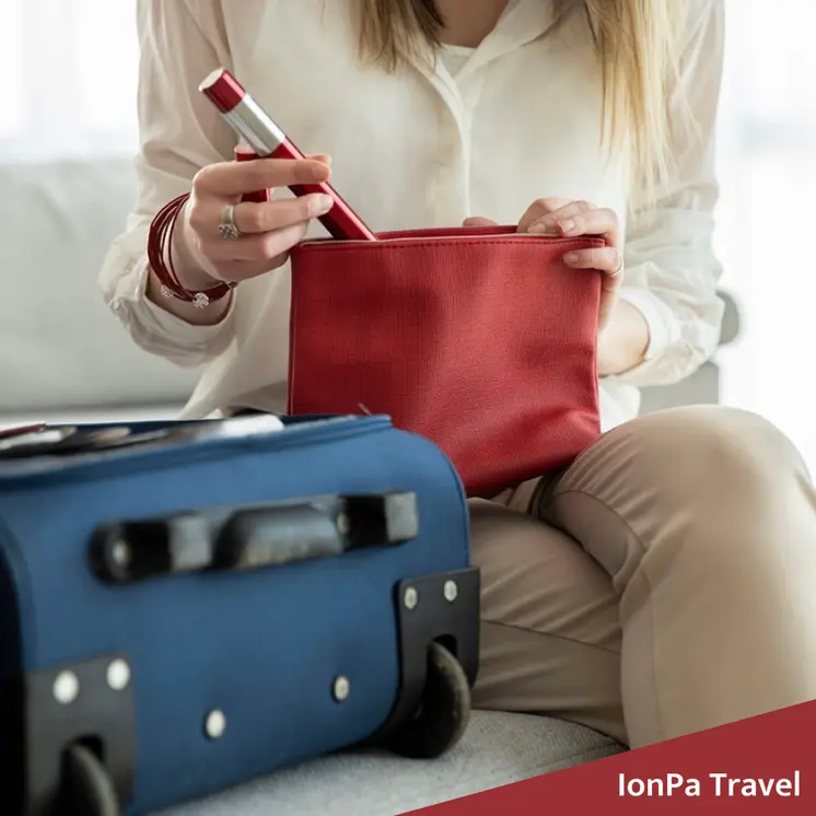 Ionickiss Ionpa Travel . Japanese portable toothbrush (rose)