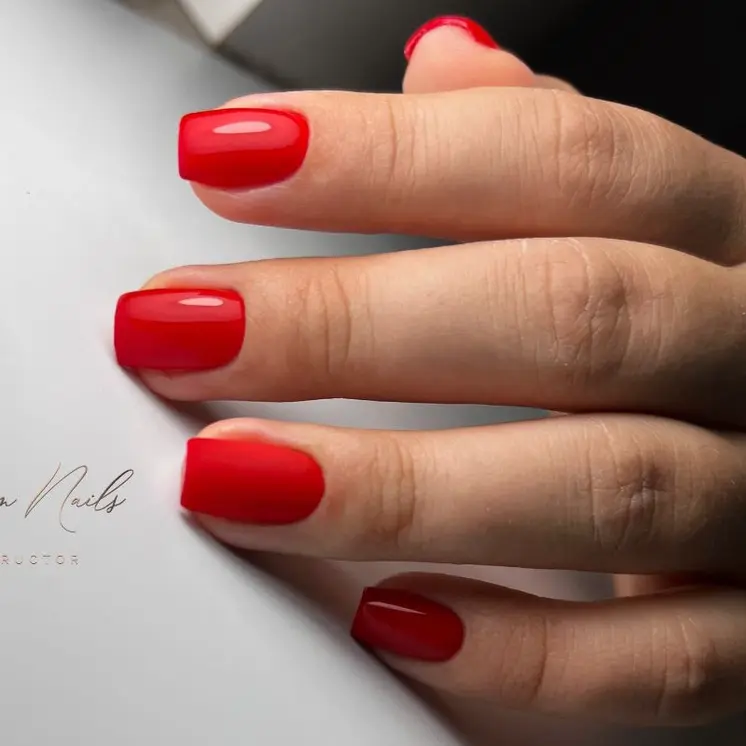 Gel Nail Polish - DN256 - Violent Scarlet Red 7ml