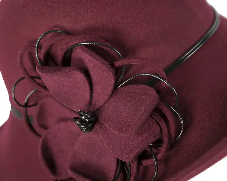 Burgundy felt ladies fashion hat by Max Alexander
