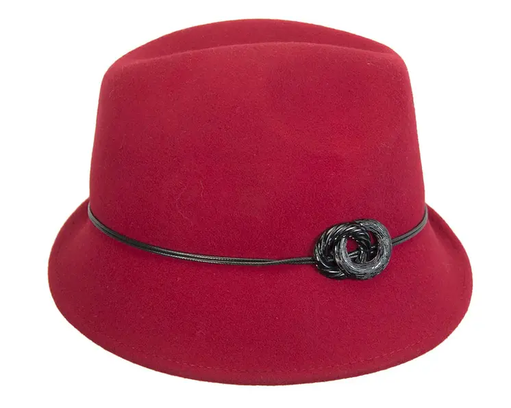 Red ladies fashion felt trilby hat by Max Alexander