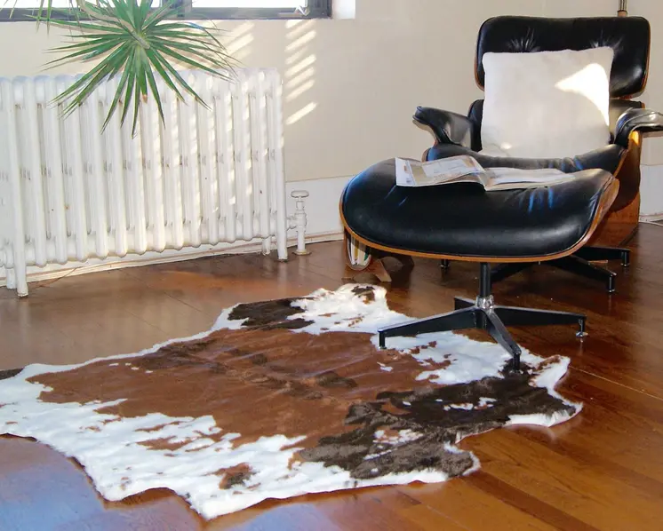 4' X 5' Brown And White Cowhide Print Hand Knotted Area Rug