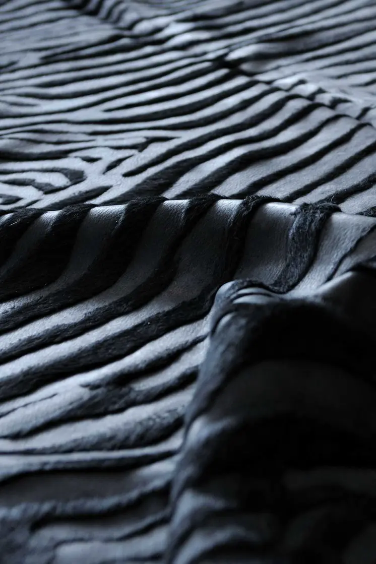 6' X 7' Black Cowhide Handmade Area Rug