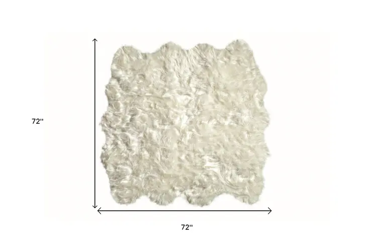 6' X 6' Off White Faux Fur Area Rug