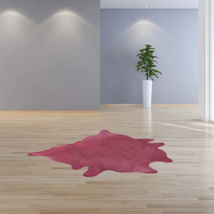 5' X 7' Fuchsia Cowhide Area Rug
