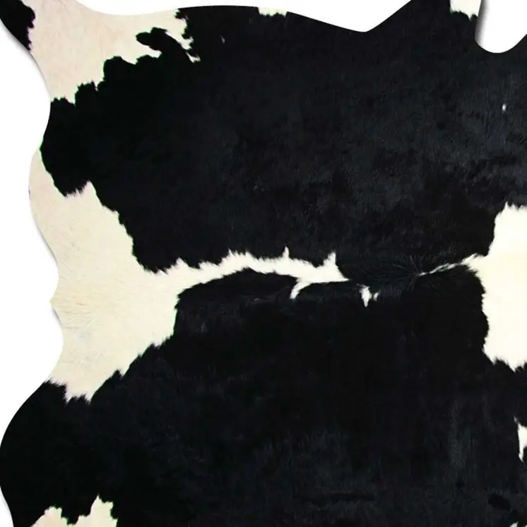 5' X 7' Black And White Cowhide Area Rug