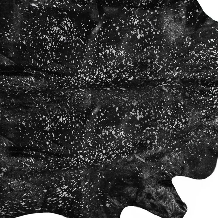 5' X 7' Black And Silver Cowhide Cowhide Print Area Rug