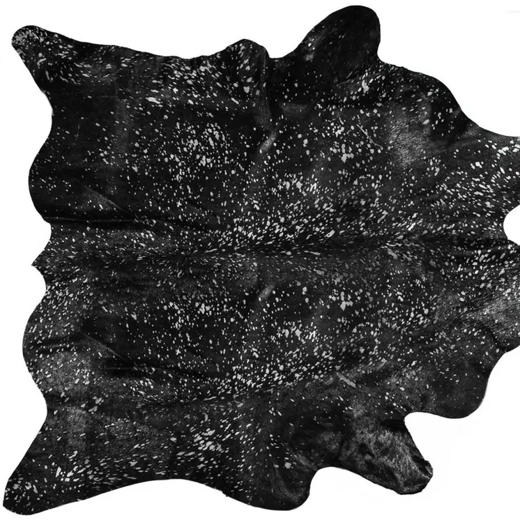 5' X 7' Black And Silver Cowhide Cowhide Print Area Rug