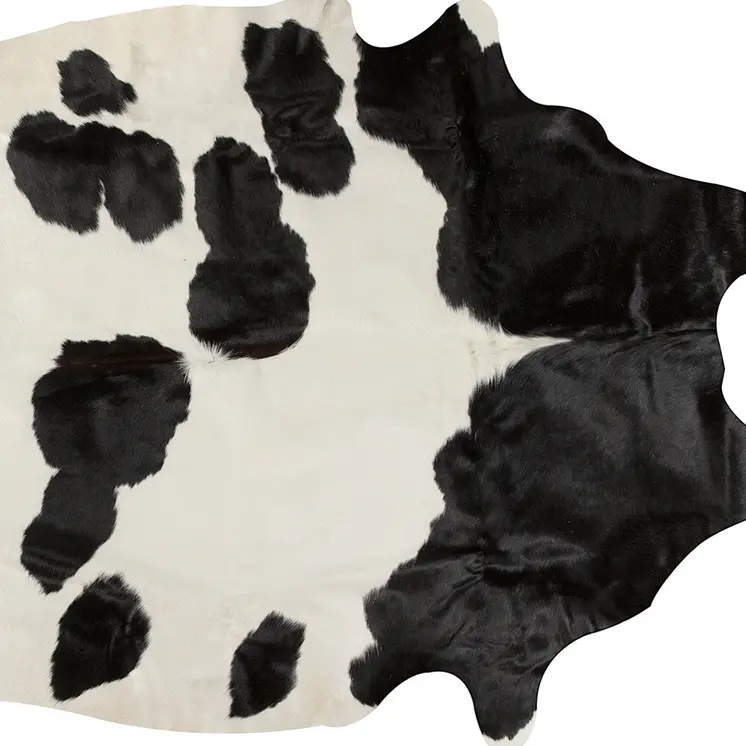 6' X 7' Black And White Cowhide Cowhide Print Area Rug