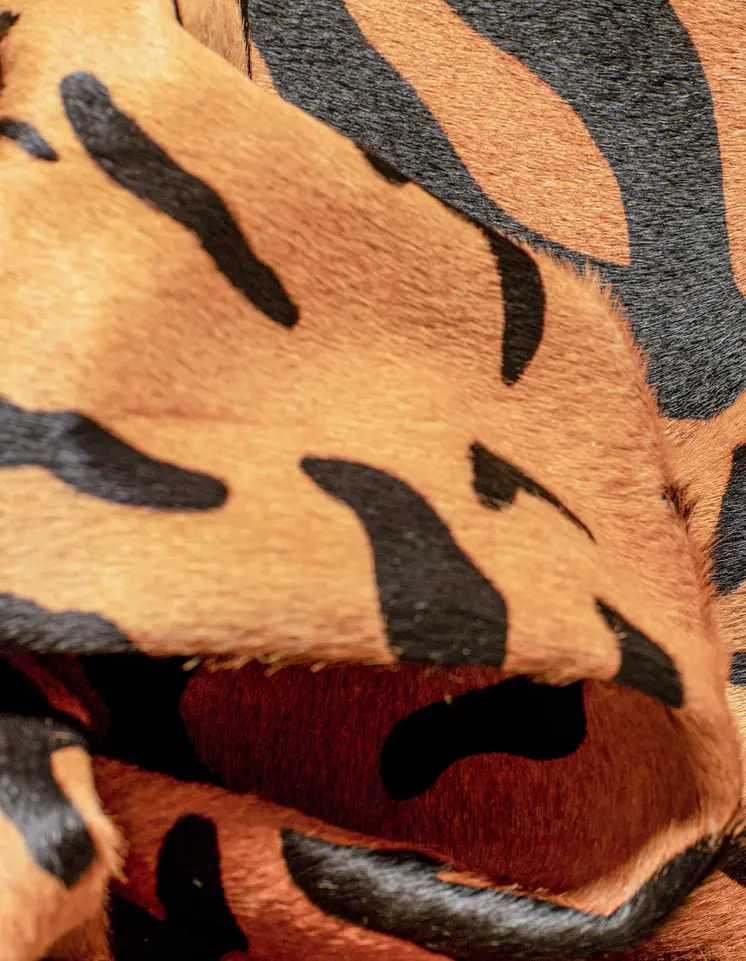 6' X 7' Brown And Black Cowhide Tiger Print Area Rug