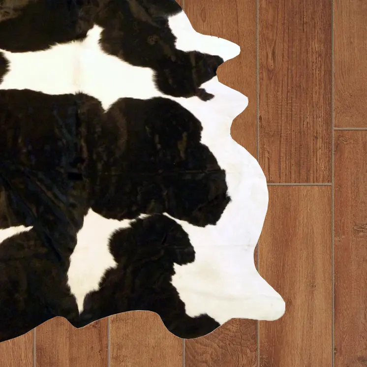 5' X 6' Brown And White Cowhide Handmade Area Rug