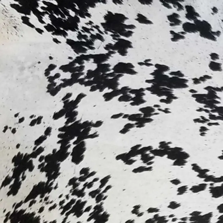 6' X 7' Black And White Cowhide Handmade Area Rug