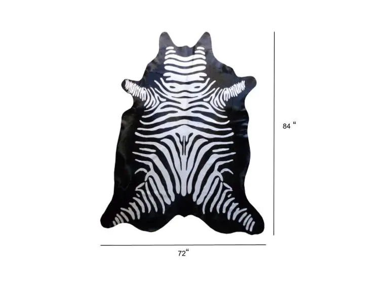 6' X 7' Black And White Cowhide Handmade Area Rug