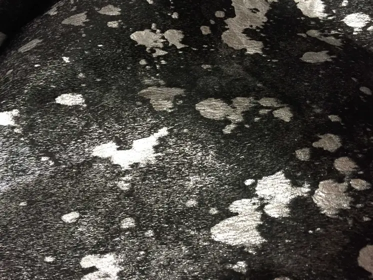 6' X 7' Black And Silver Cowhide Handmade Area Rug