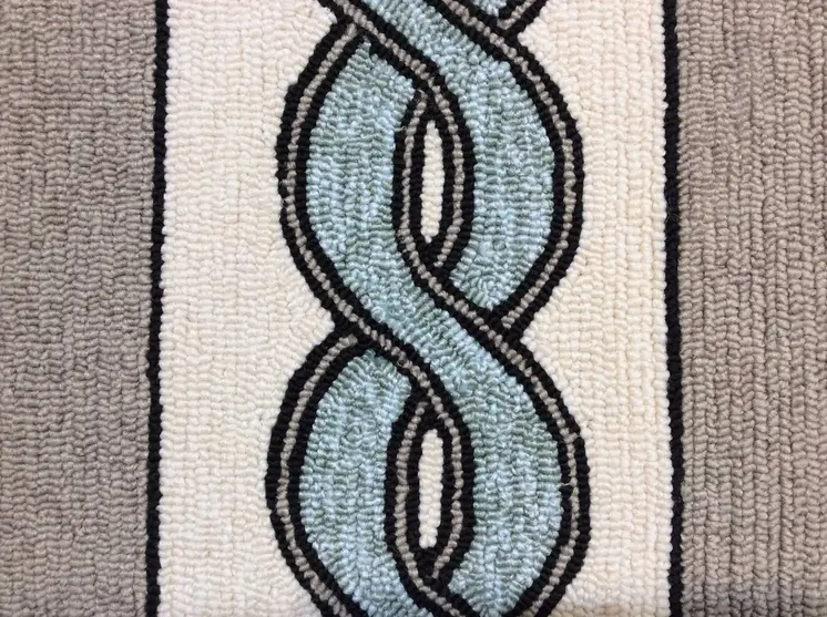 6' X 9' Ivory Hand Hooked Area Rug