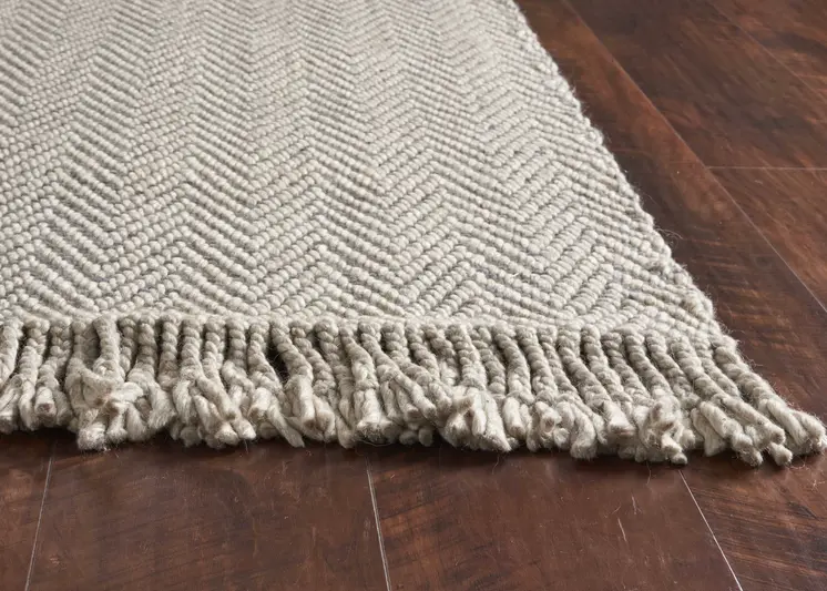 8' X 10' Beige And Tan Wool Geometric Hand Woven Area Rug With Fringe