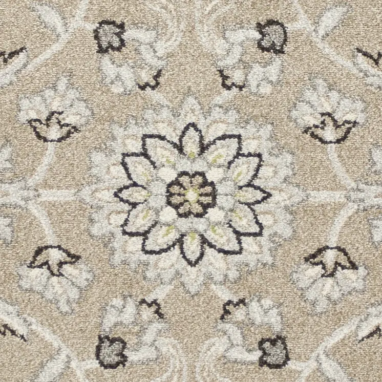 7' X 10' Beige Floral Indoor Outdoor Area Rug