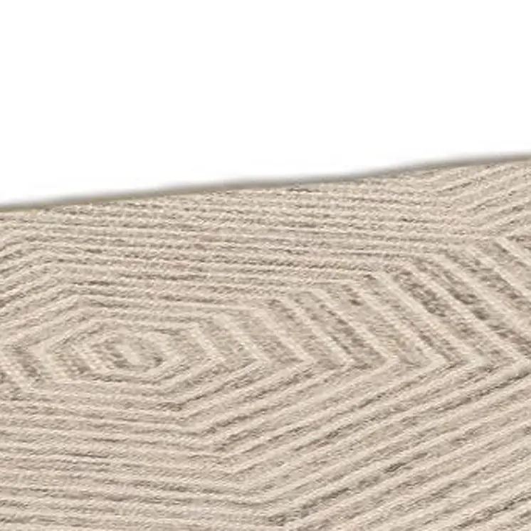 2' X 4' Ivory Wool Hand Tufted Area Rug