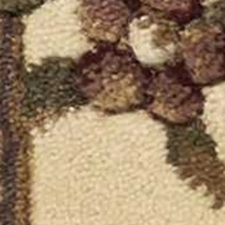 8' Green and Ivory Medallion Runner Rug