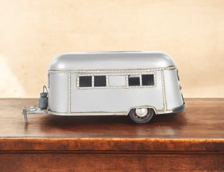 5" Silver Metal Hand Painted Decorative Tissue Box