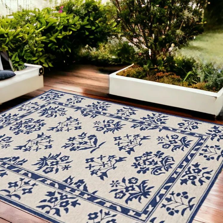 8' X 10' Blue Round Floral Handmade Indoor Outdoor Area Rug