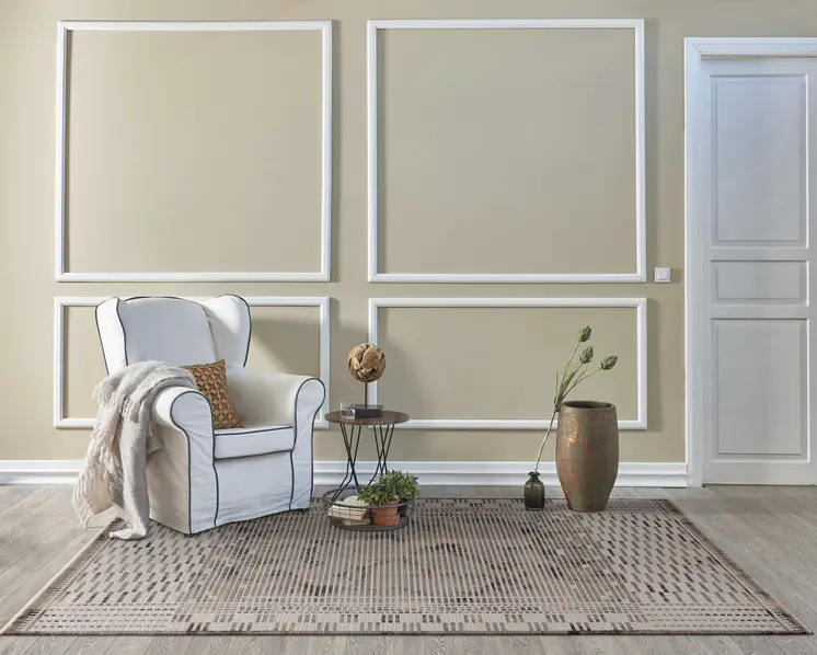 4' X 6' Beige And Ivory Abstract Area Rug