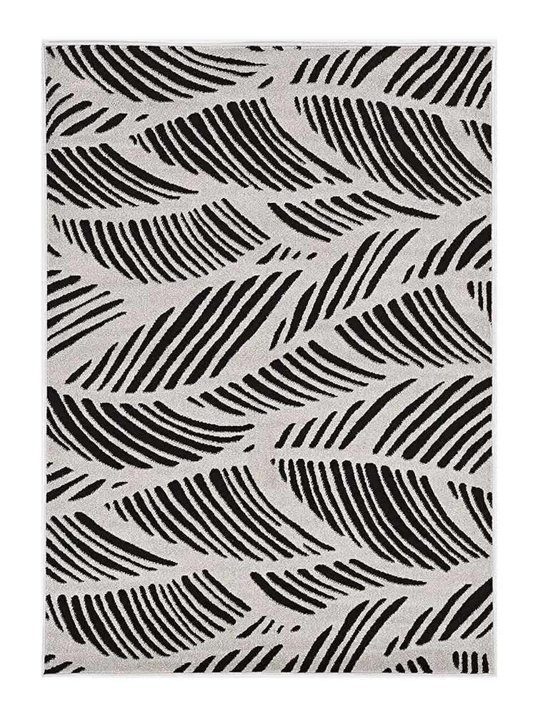7' X 10' Black And White Abstract Indoor Outdoor Area Rug