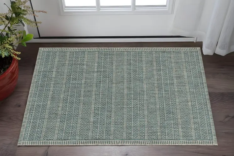 3' X 4' Teal Polypropylene Area Rug