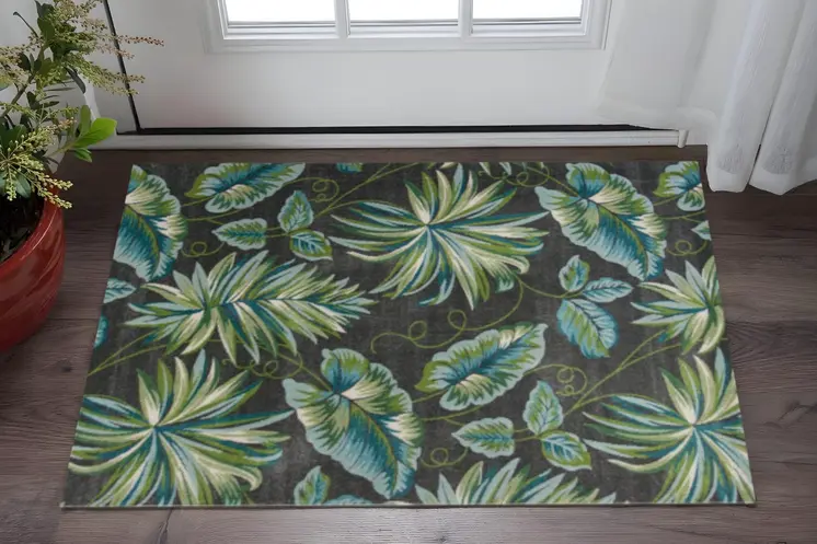 3' X 5' Grey Floral Polypropylene Rug