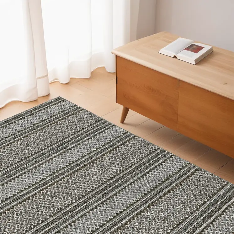 4' X 6' Gray Striped Area Rug