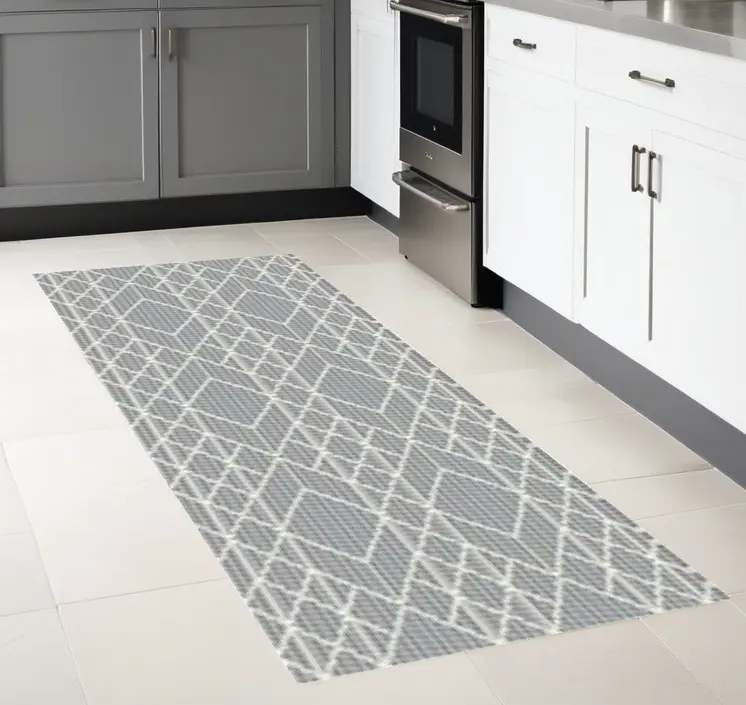 8' Gray Geometric Runner Rug
