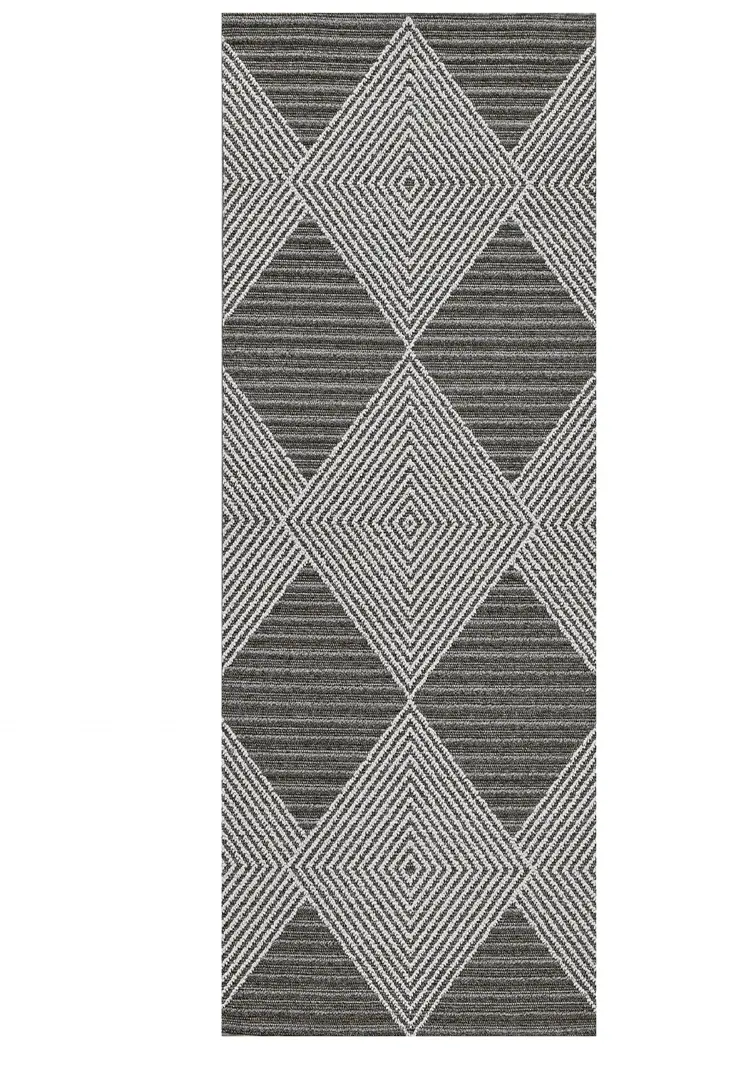 8' Gray Geometric Indoor Outdoor Area Rug
