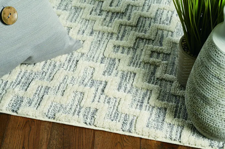 9' X 13' Gray And Ivory Geometric Area Rug With Fringe