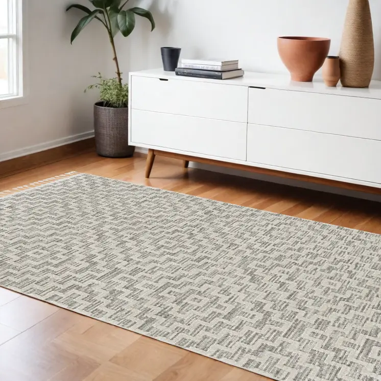 9' X 13' Gray And Ivory Geometric Area Rug With Fringe